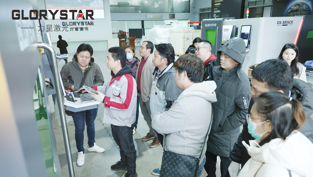 泰国客户莅临力星激光，开启万瓦设备合作之旅